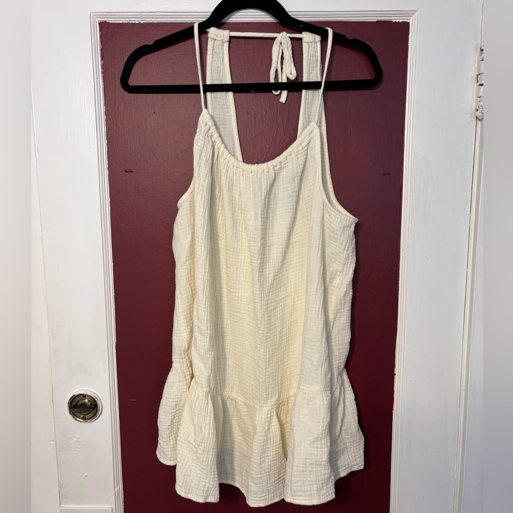 Xhilaration Cream Cover Up